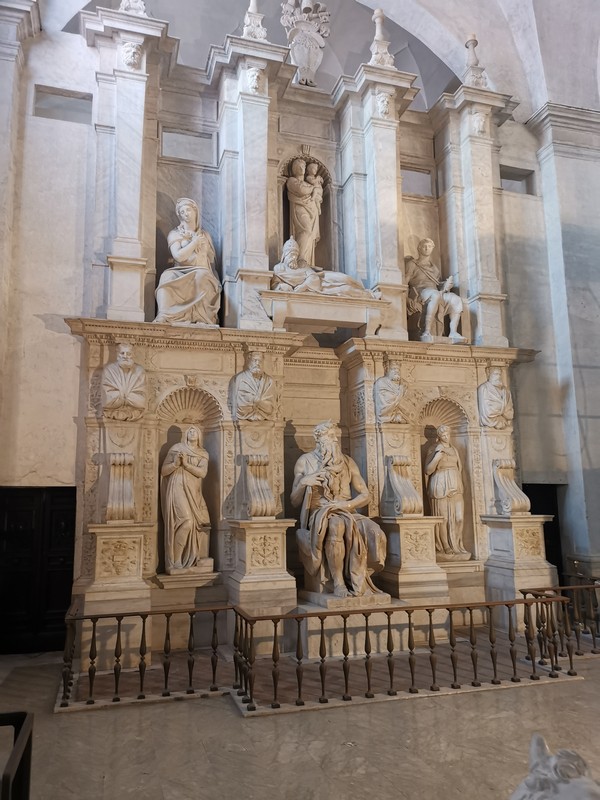 Michelangelo Mózese - II. Gyula síremlékének másolata