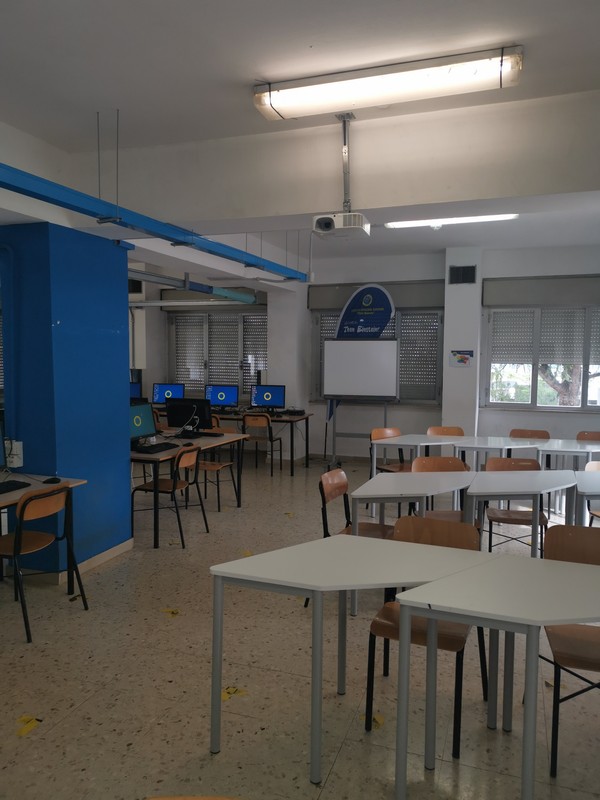 Robotika terem