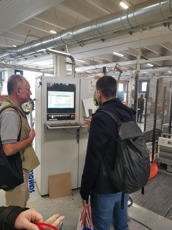 Hamarosan indul a profilvágó robot