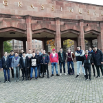 Grassi múzeum bejáratánál